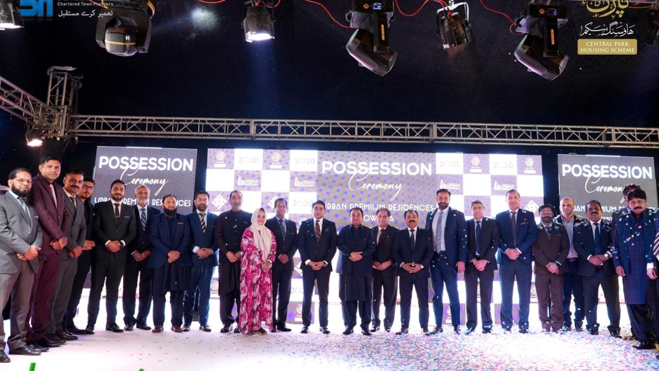 WhatsApp Image 2025-12-06 at 8.25.31 PM